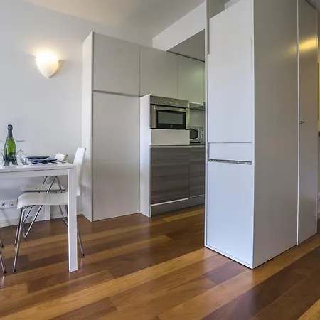 Апартаменты Stayingirona.apartments Жирона