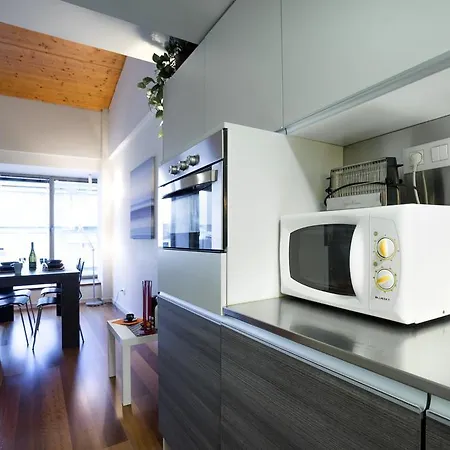 Stayingirona.apartments Апартаменты