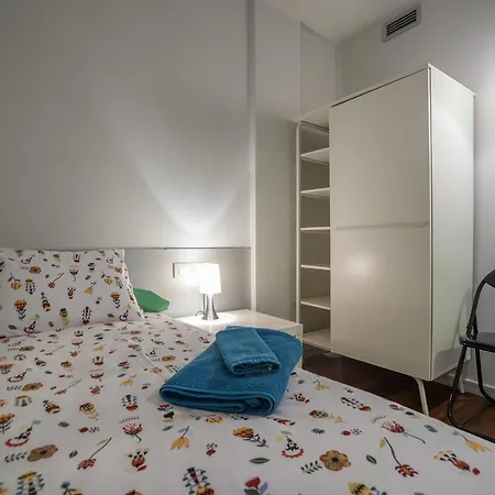 Stayingirona.apartments Апартаменты *